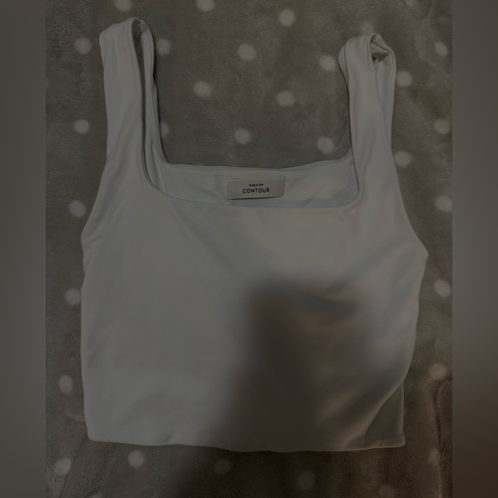 White Aritzia Babaton Tank